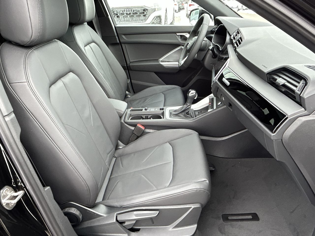 2025 Audi Q3 in Thornhill, Ontario