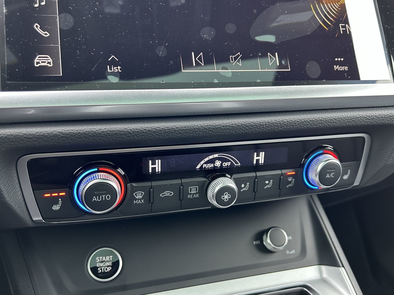 2025 Audi Q3 in Thornhill, Ontario