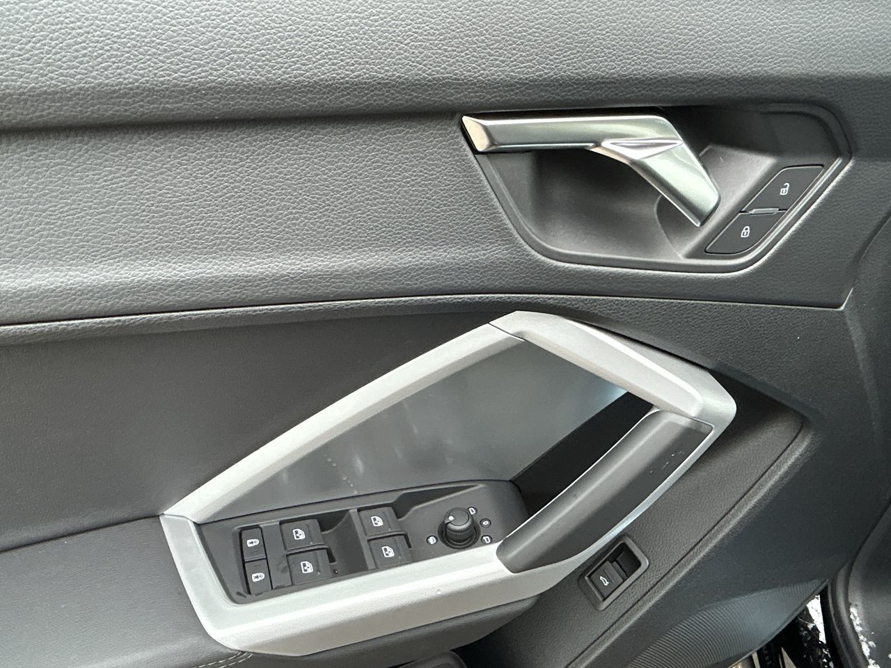 2025 Audi Q3 in Thornhill, Ontario