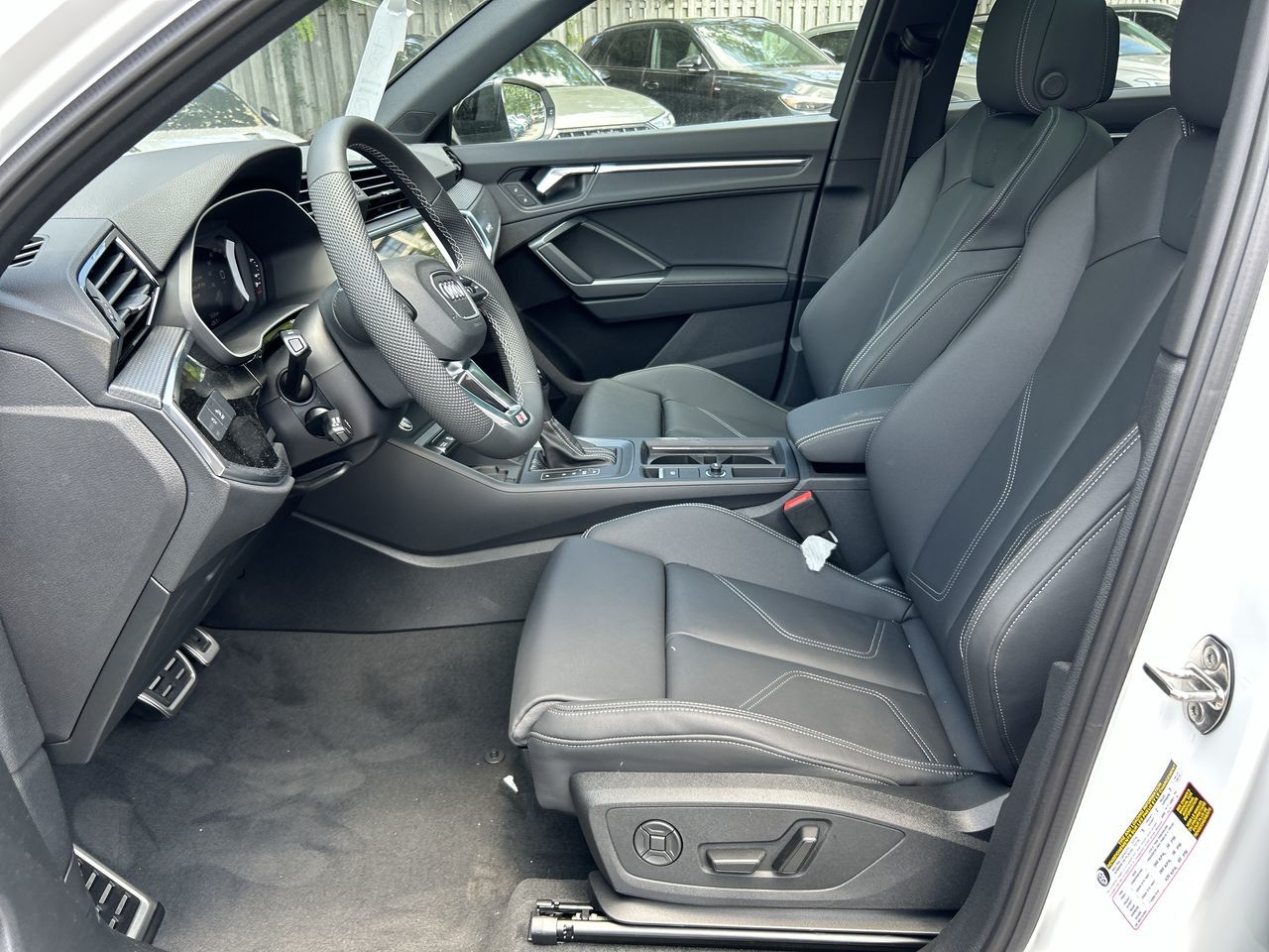 2025 Audi Q3 in Thornhill, Ontario