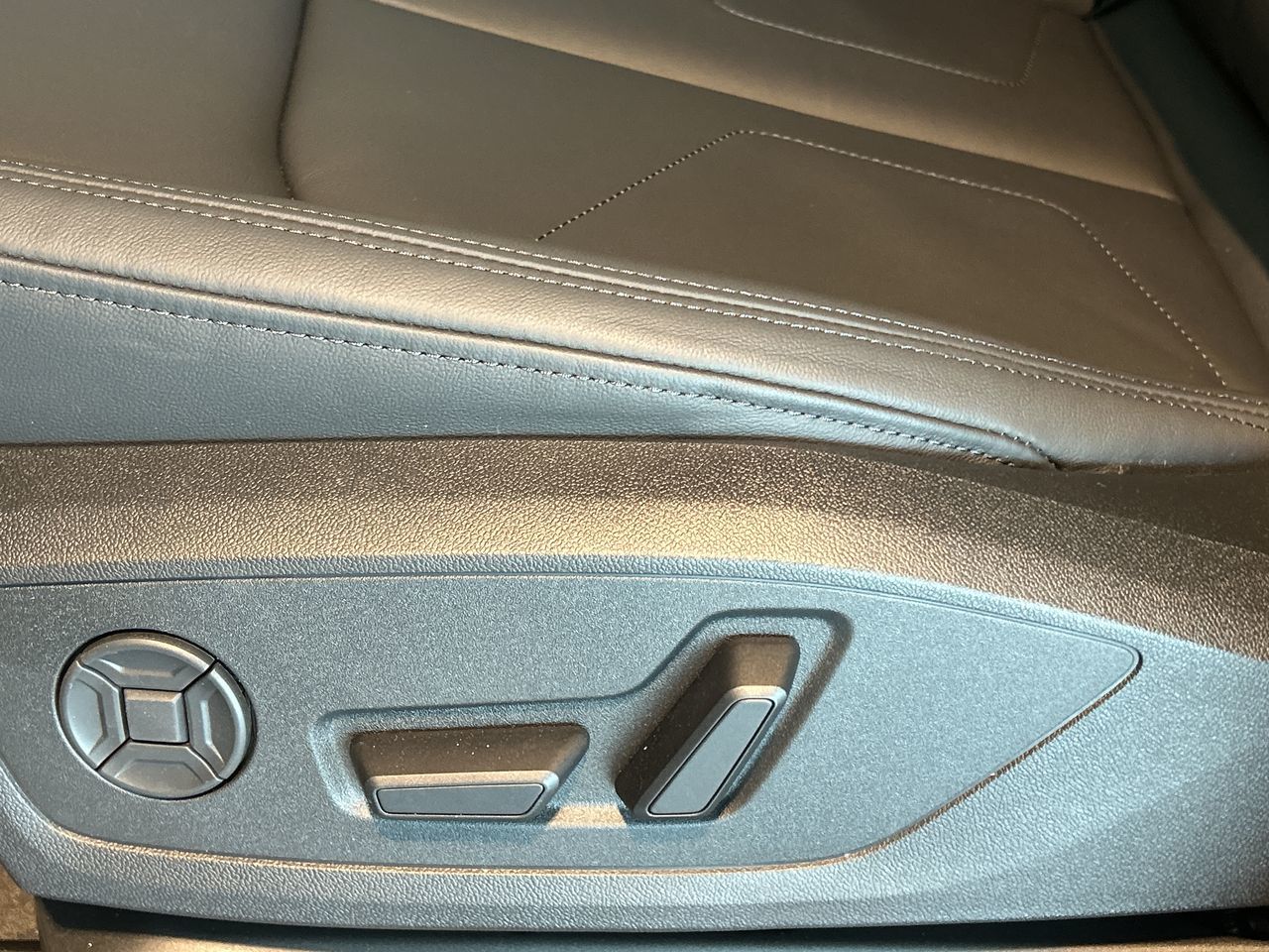 2025 Audi Q3 in Thornhill, Ontario