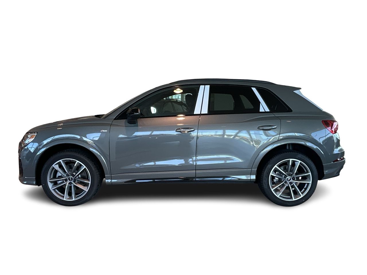 2025 Audi Q3 in Thornhill, Ontario
