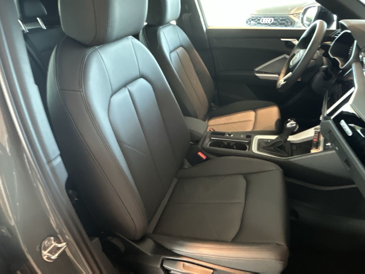 2025 Audi Q3 in Thornhill, Ontario