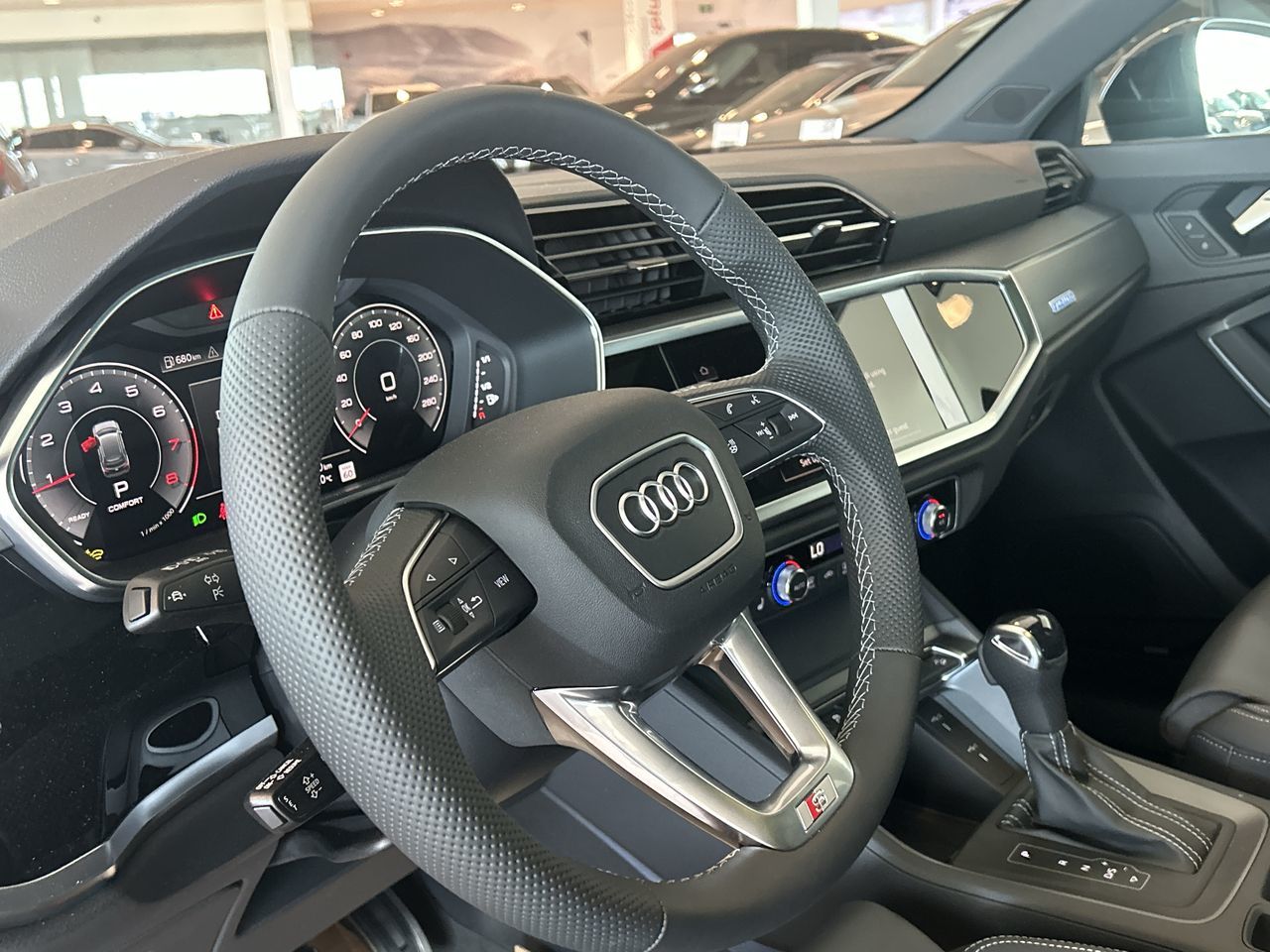 2025 Audi Q3 in Thornhill, Ontario