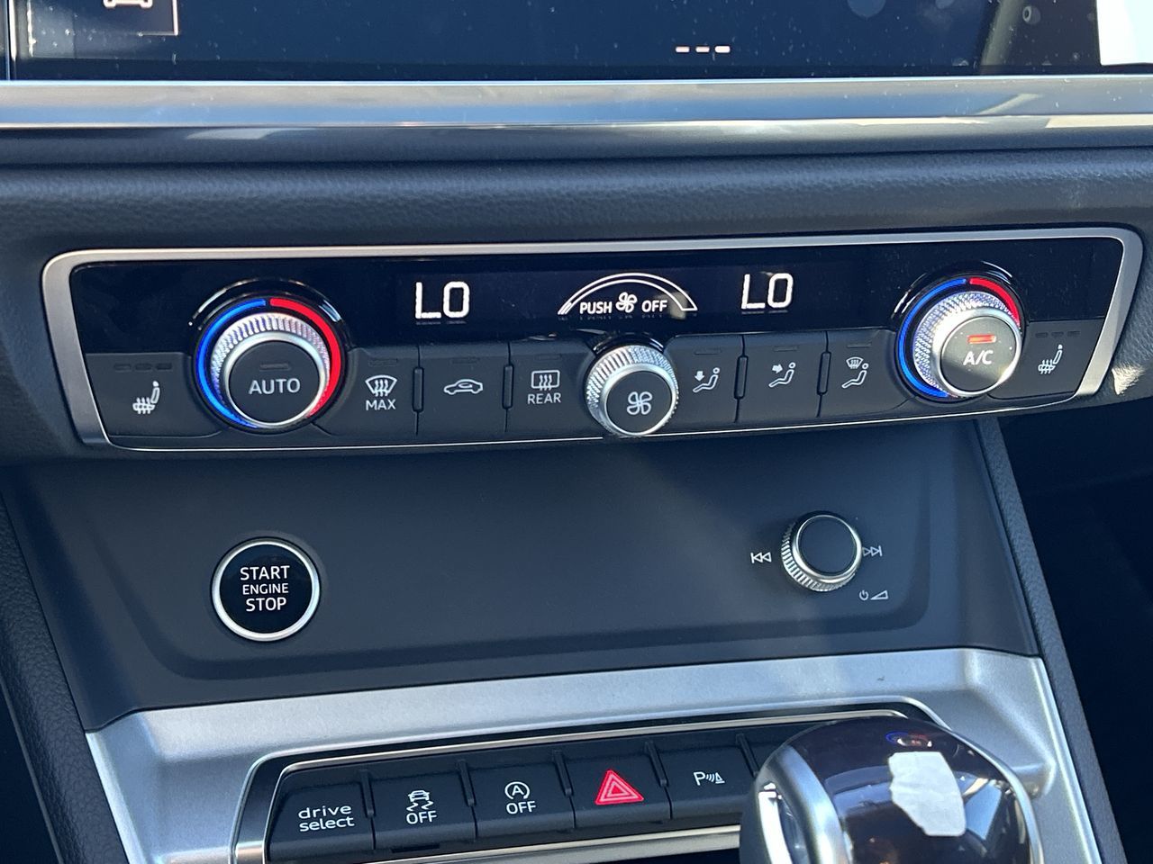 2025 Audi Q3 in Thornhill, Ontario