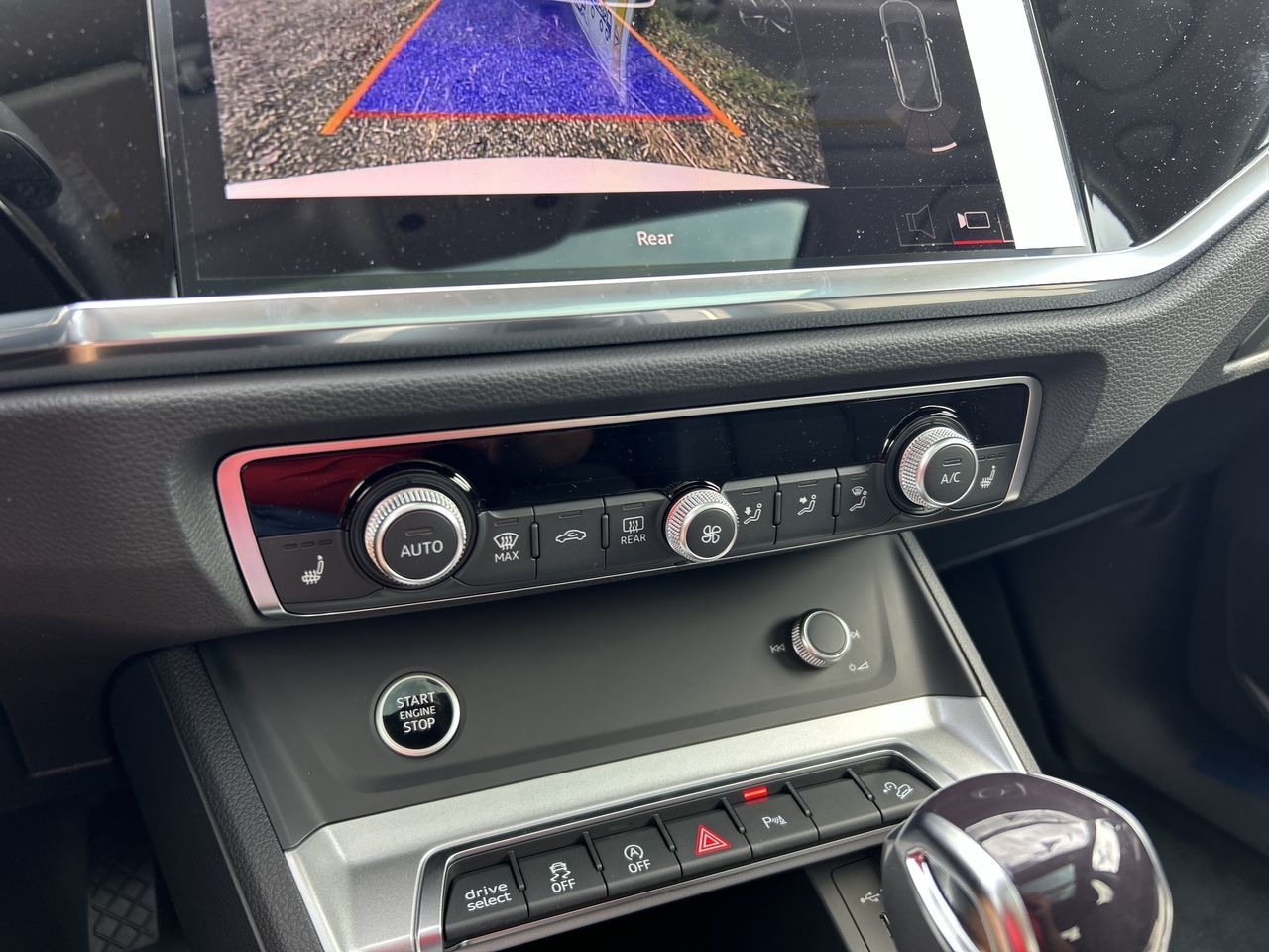 2025 Audi Q3 in Thornhill, Ontario