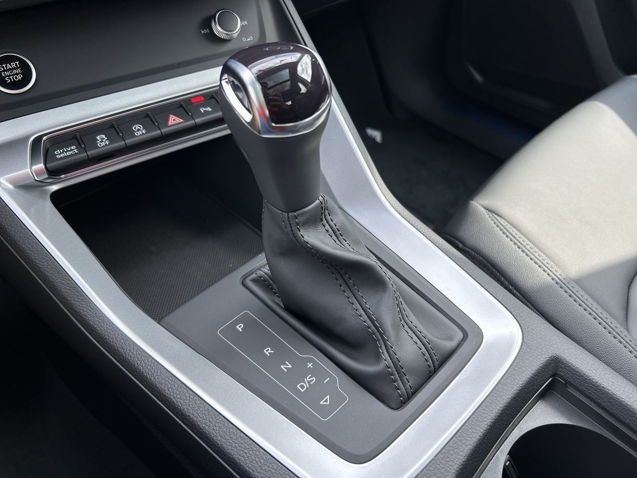 2025 Audi Q3 in Thornhill, Ontario