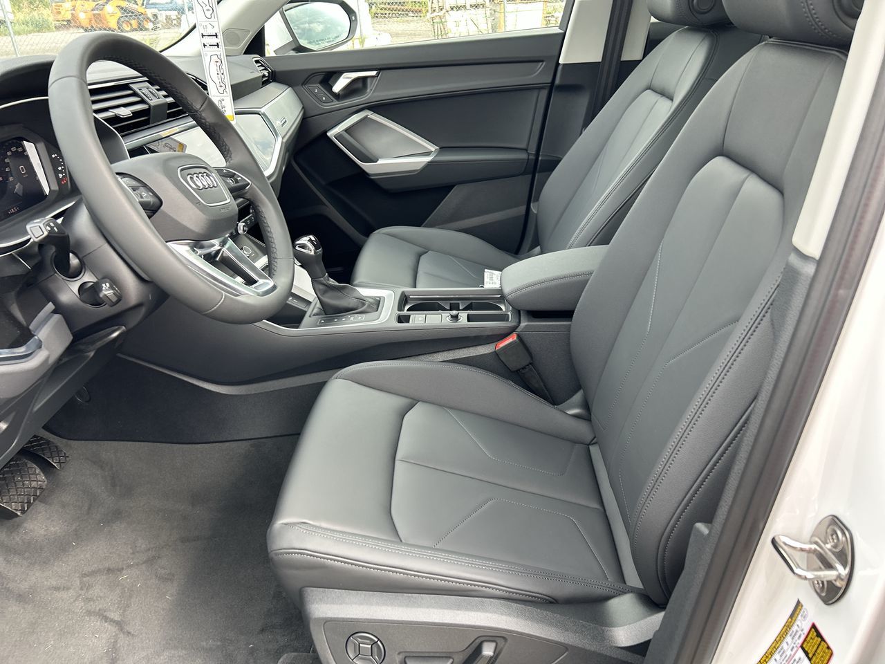 2025 Audi Q3 in Thornhill, Ontario