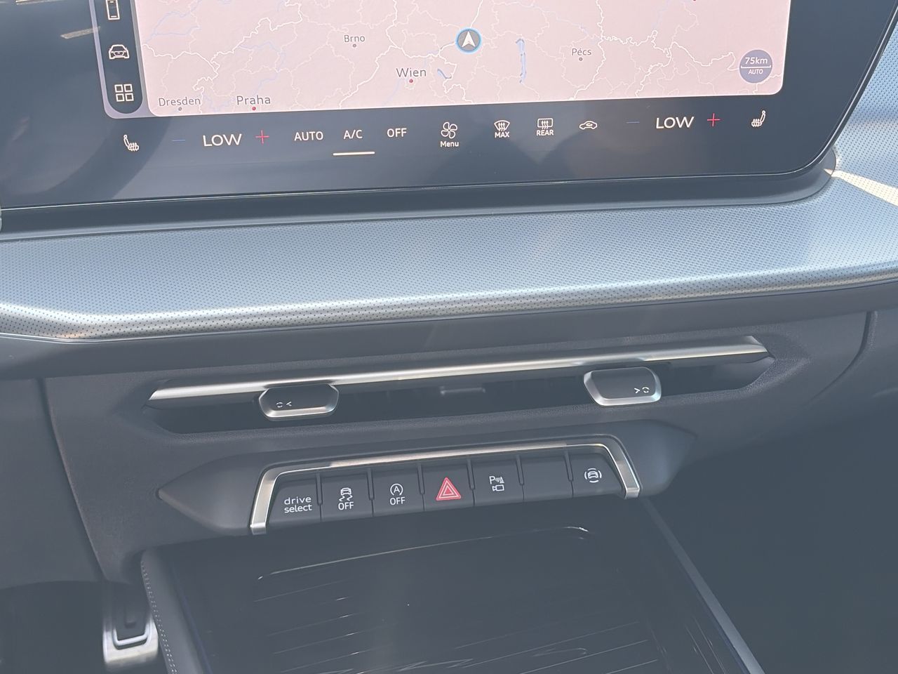 2026 Audi Q3 in Thornhill, Ontario