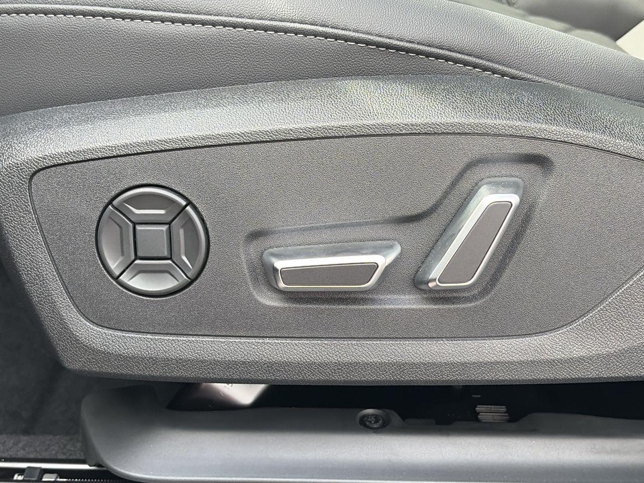 2026 Audi Q3 in Thornhill, Ontario