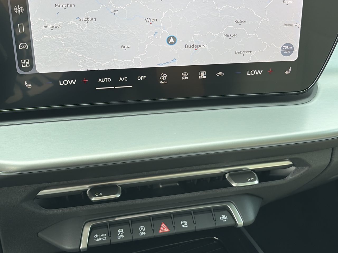 2026 Audi Q3 in Thornhill, Ontario