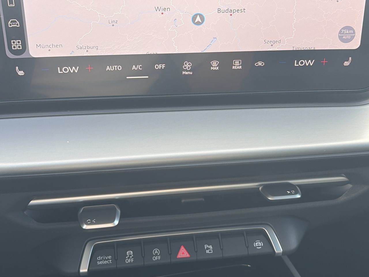2026 Audi Q3 in Thornhill, Ontario