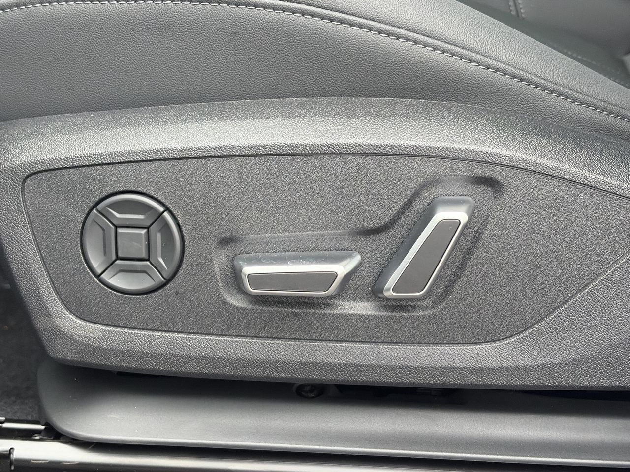 2026 Audi Q3 in Thornhill, Ontario