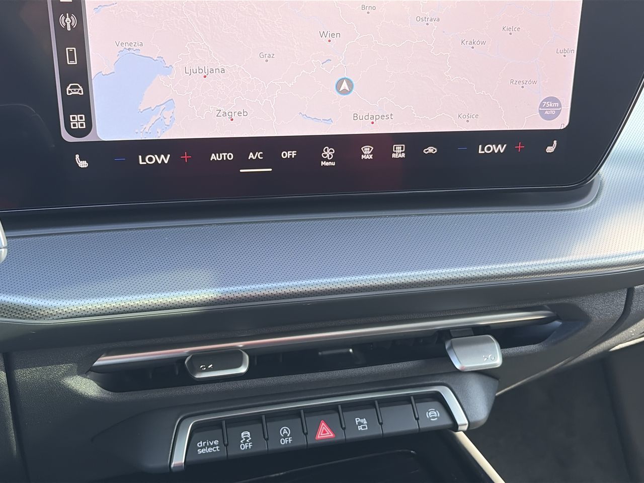 2026 Audi Q3 in Thornhill, Ontario