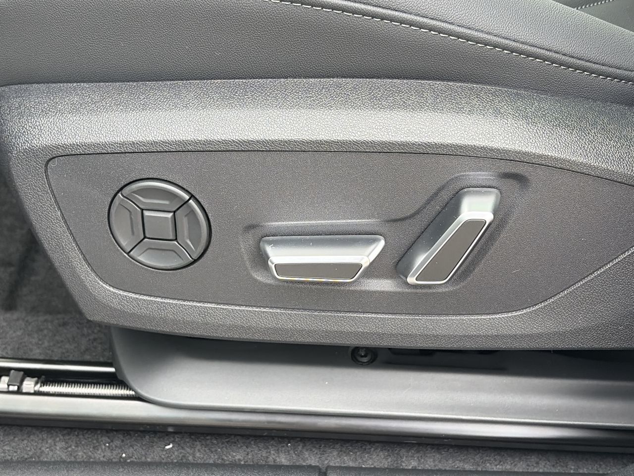 2026 Audi Q3 in Thornhill, Ontario