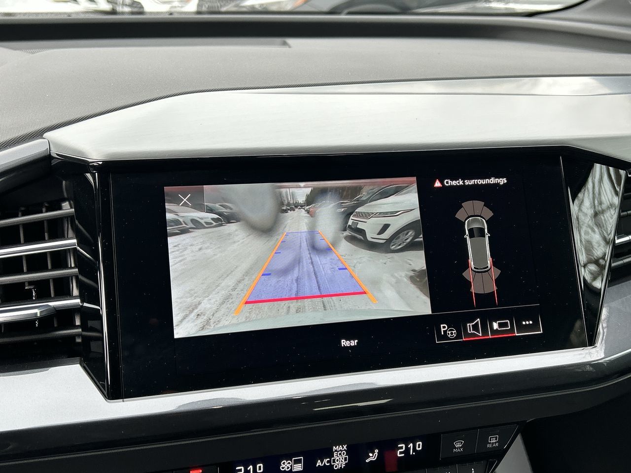 Audi Q4 e-tron  2022 à Thornhill, Ontario