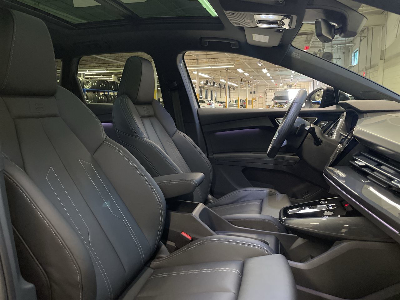 Audi Q4 e-tron  2023 à Thornhill, Ontario