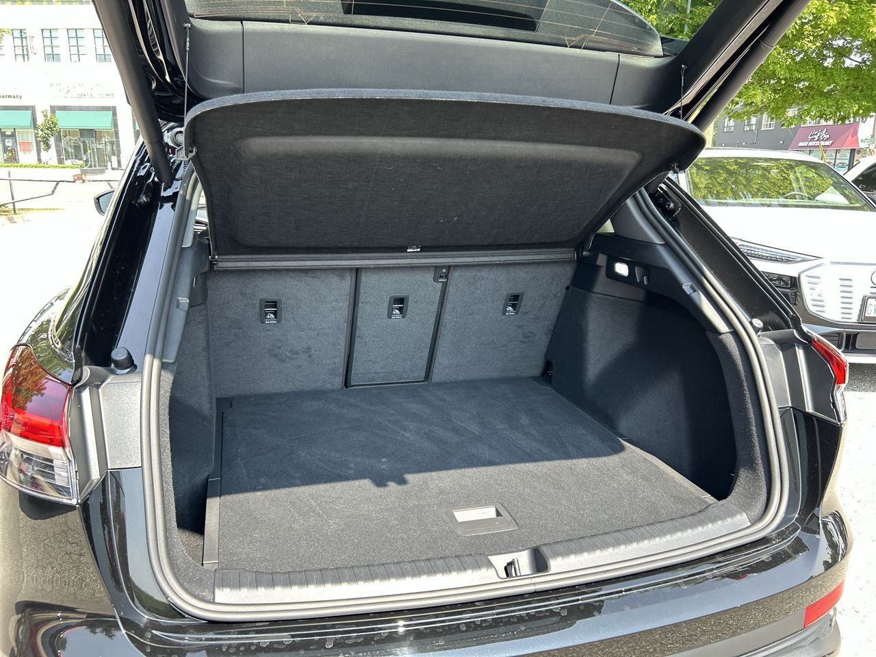 2024 Audi Q4 e-tron in Thornhill, Ontario