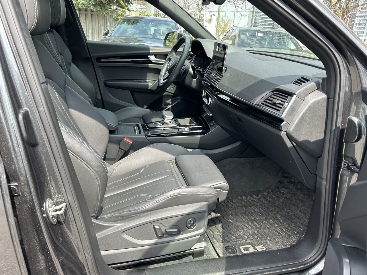 Audi Q5  2021 à Thornhill, Ontario