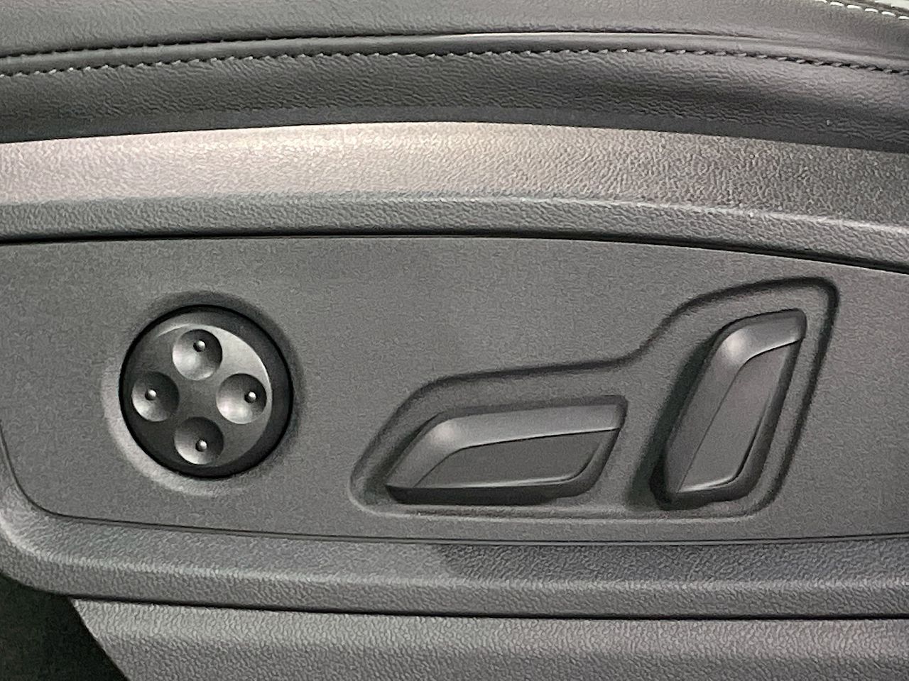 2021 Audi Q5 in Thornhill, Ontario