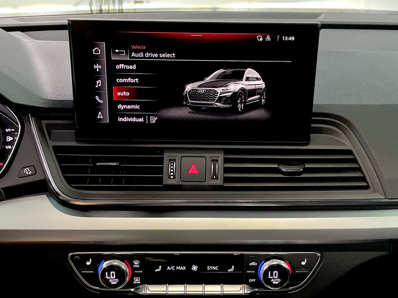2021 Audi Q5 in Thornhill, Ontario