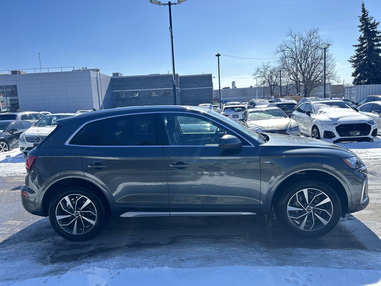 Audi Q5  2022 à Thornhill, Ontario