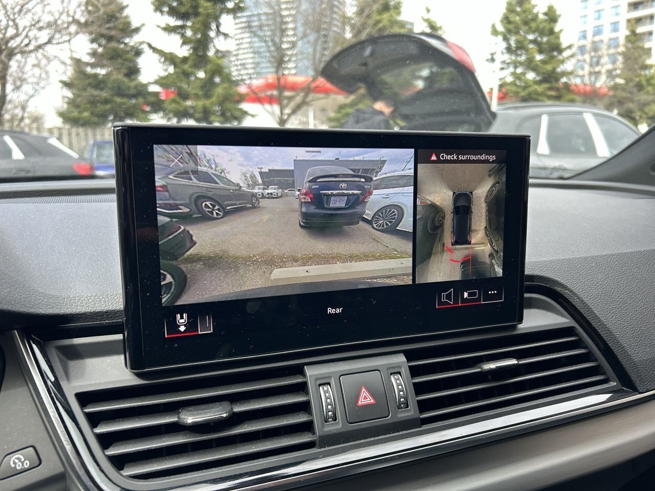 Audi Q5  2023 à Thornhill, Ontario
