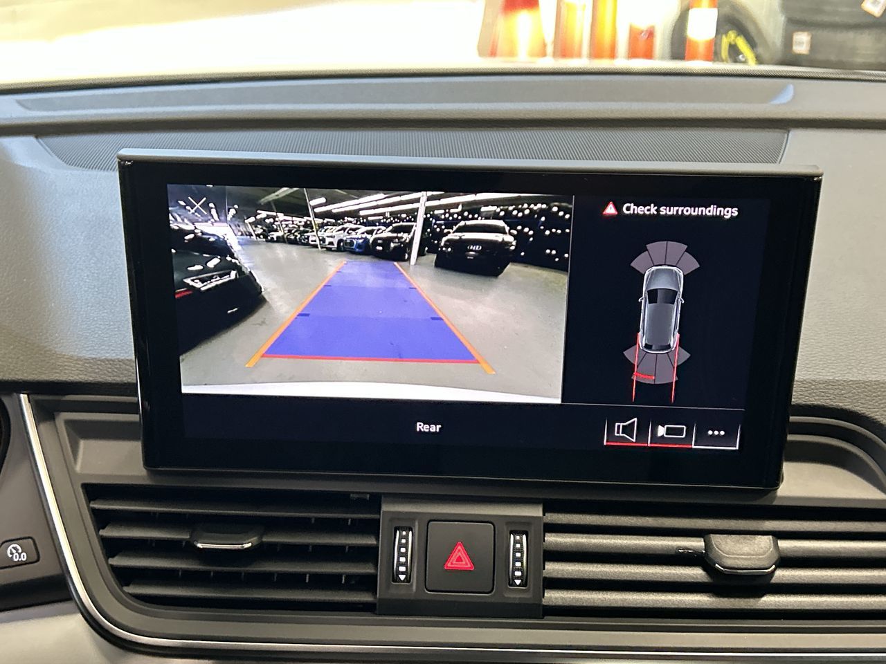2023 Audi Q5 in Thornhill, Ontario