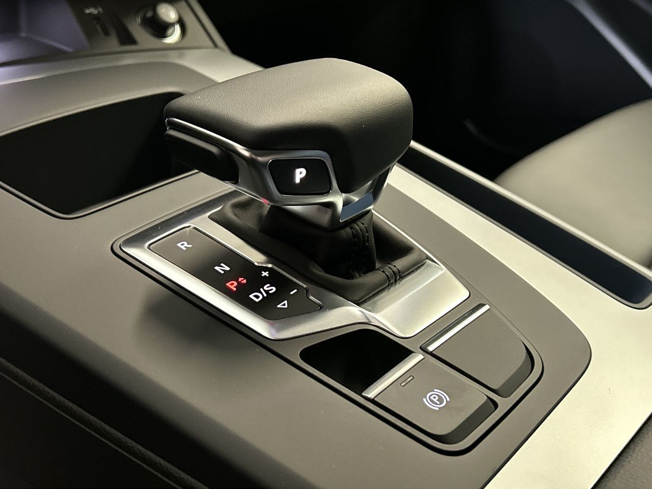 2023 Audi Q5 in Thornhill, Ontario