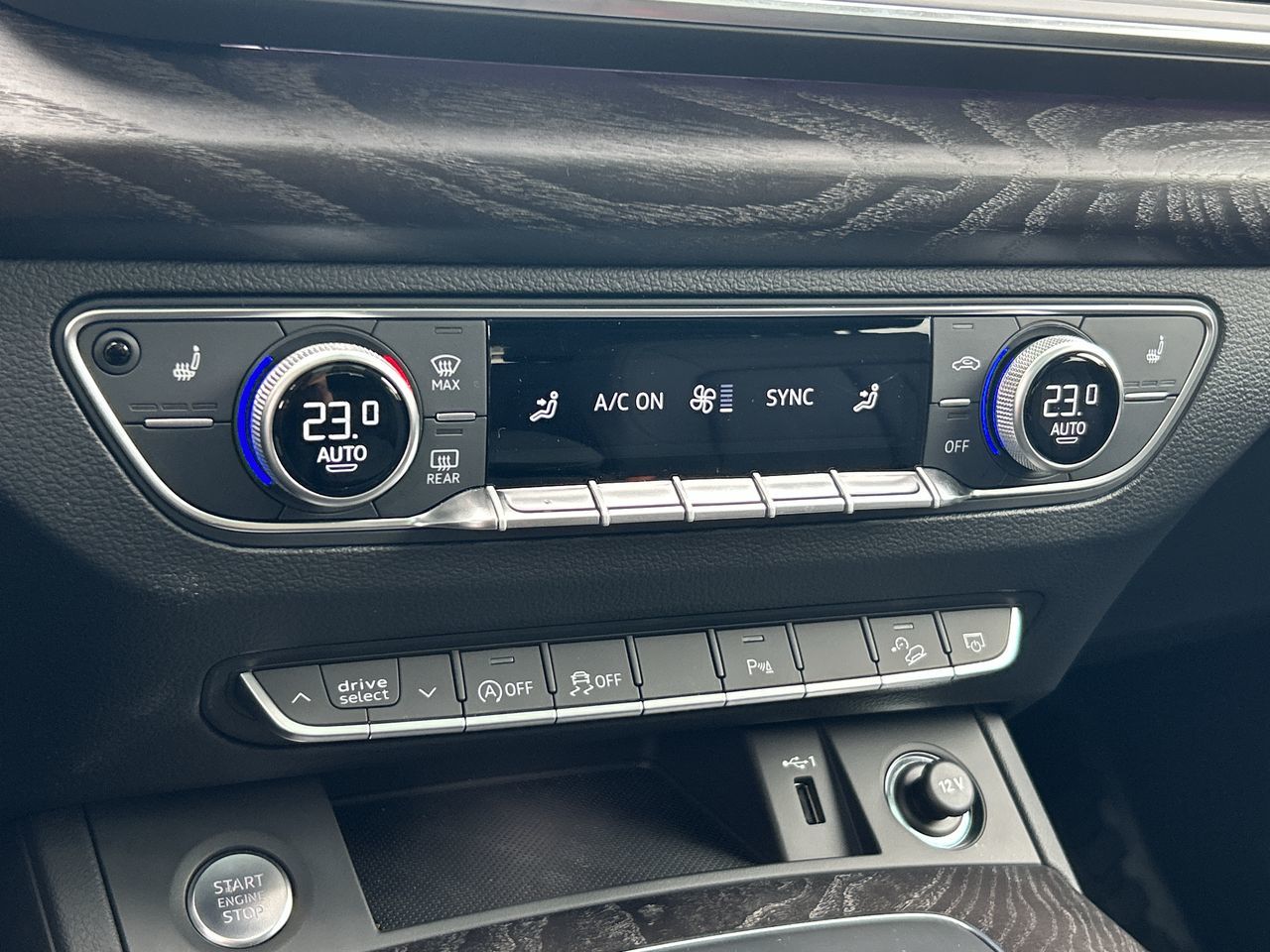 2023 Audi Q5 in Thornhill, Ontario