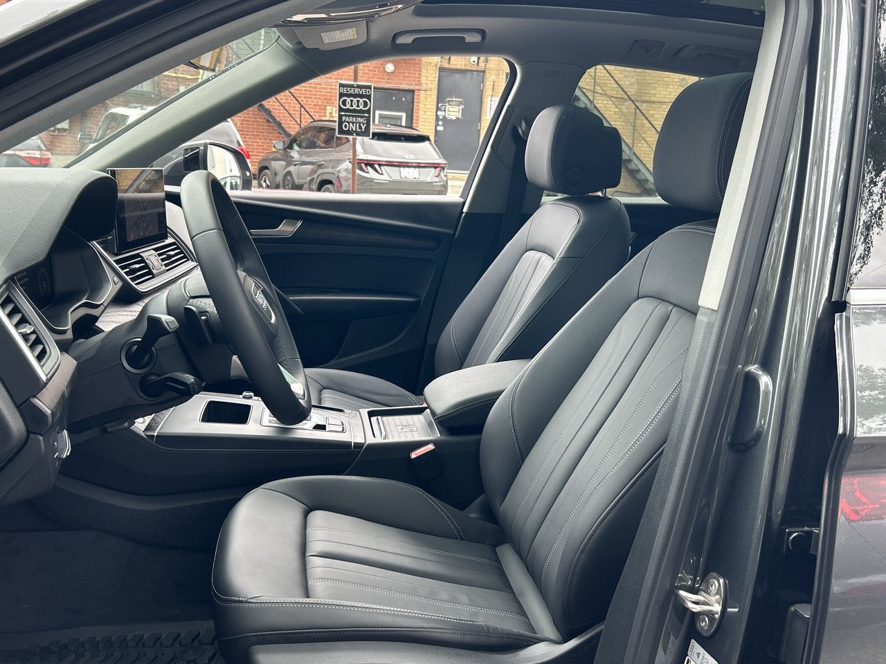2023 Audi Q5 in Thornhill, Ontario