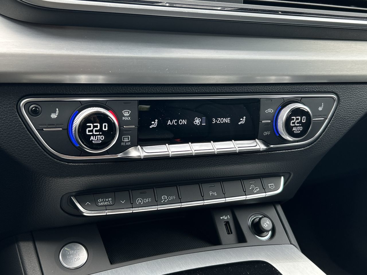 2023 Audi Q5 in Thornhill, Ontario