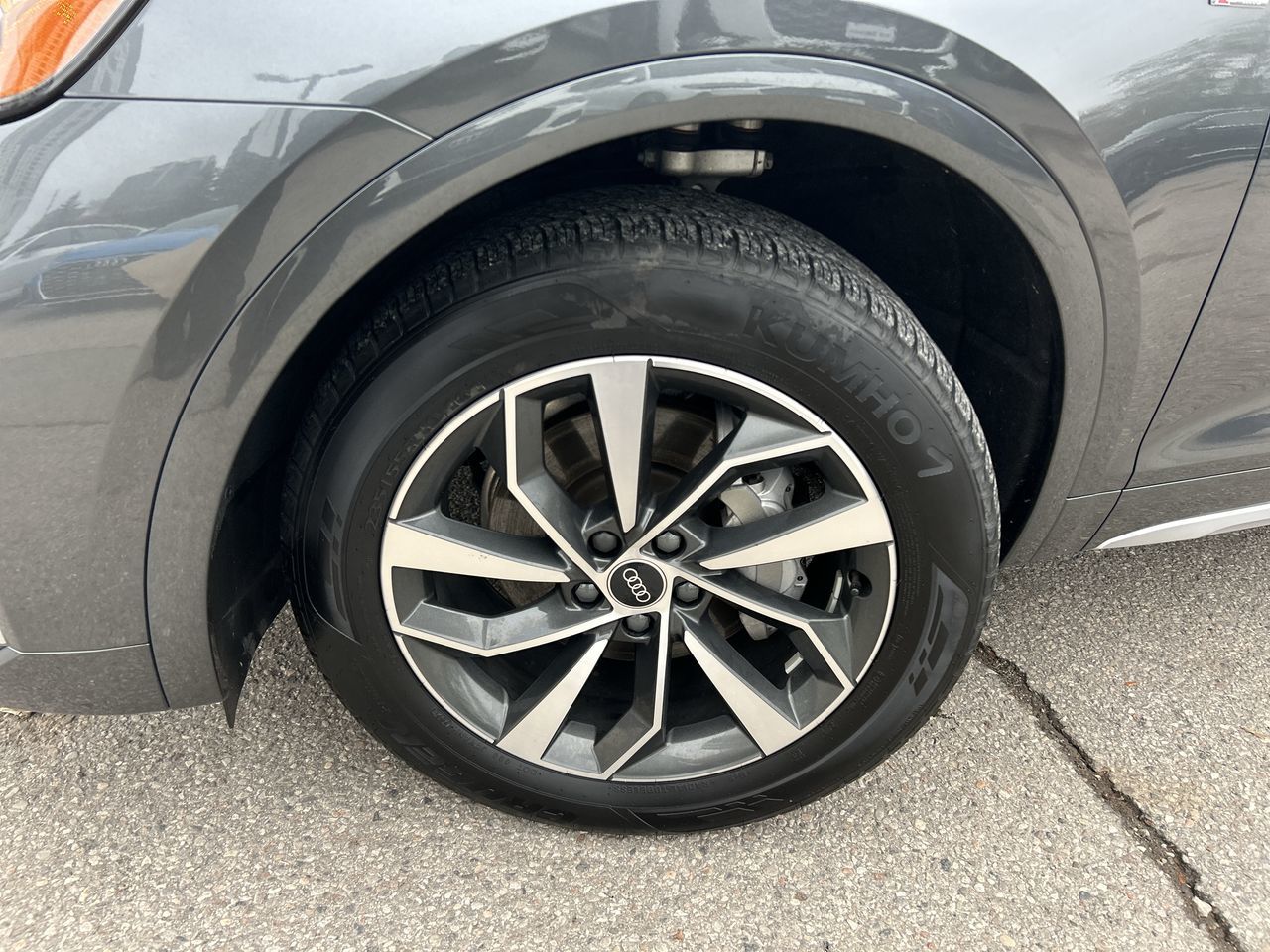 2023 Audi Q5 in Thornhill, Ontario