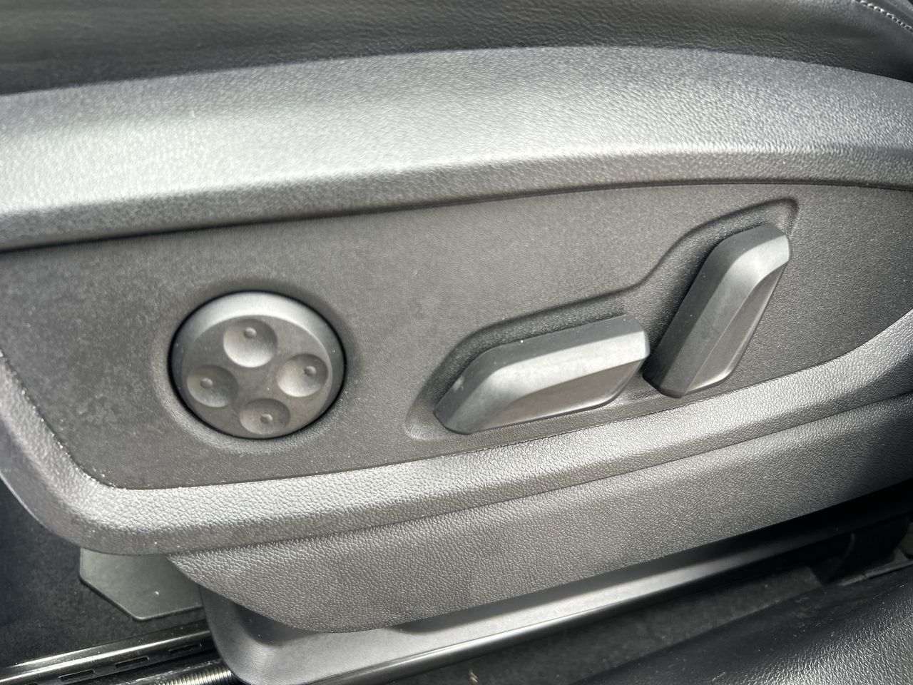 2023 Audi Q5 in Thornhill, Ontario