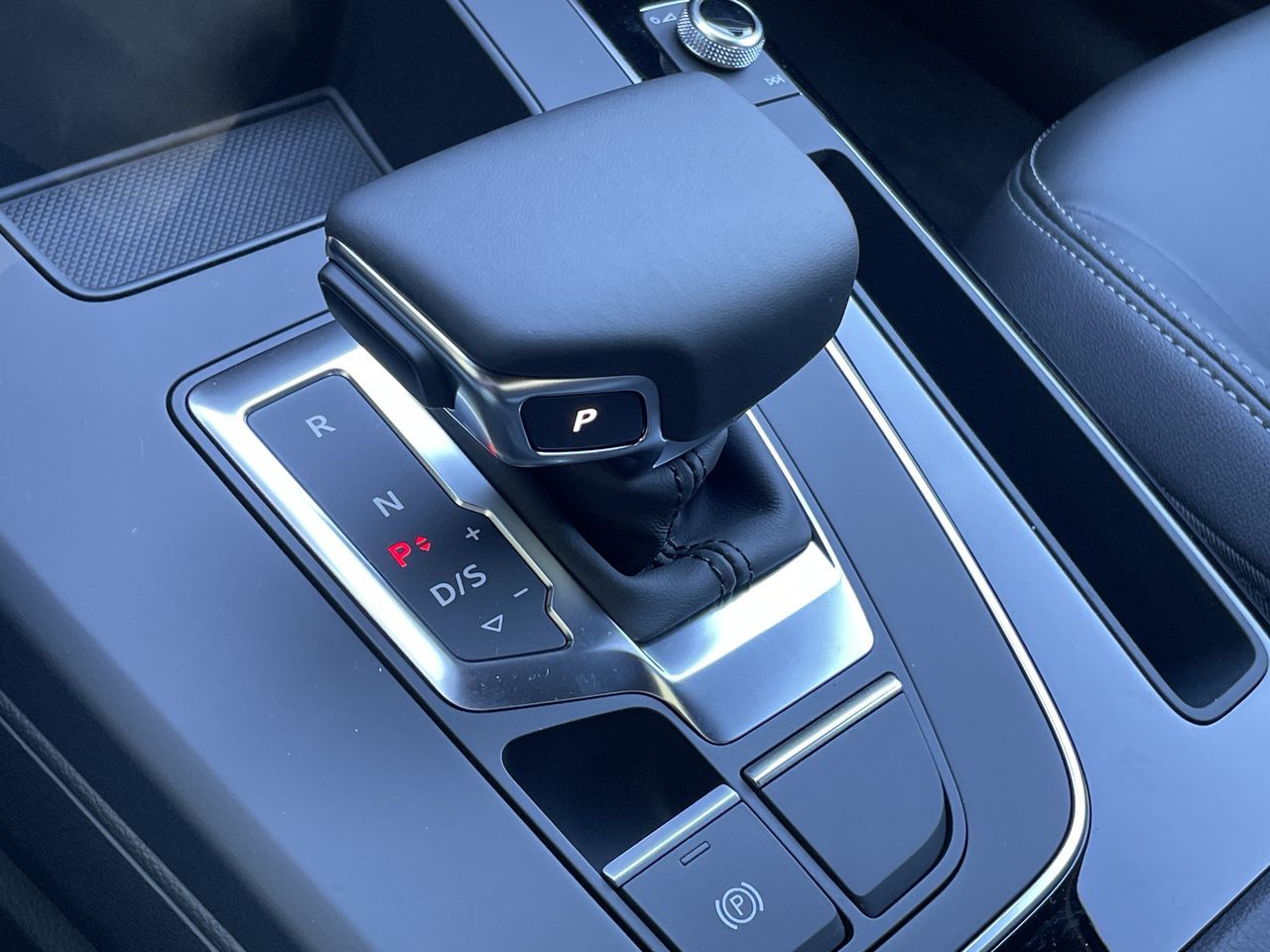 2023 Audi Q5 in Thornhill, Ontario