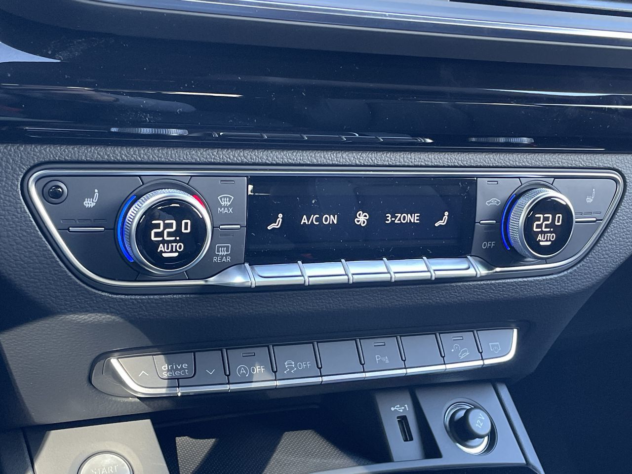 2023 Audi Q5 in Thornhill, Ontario