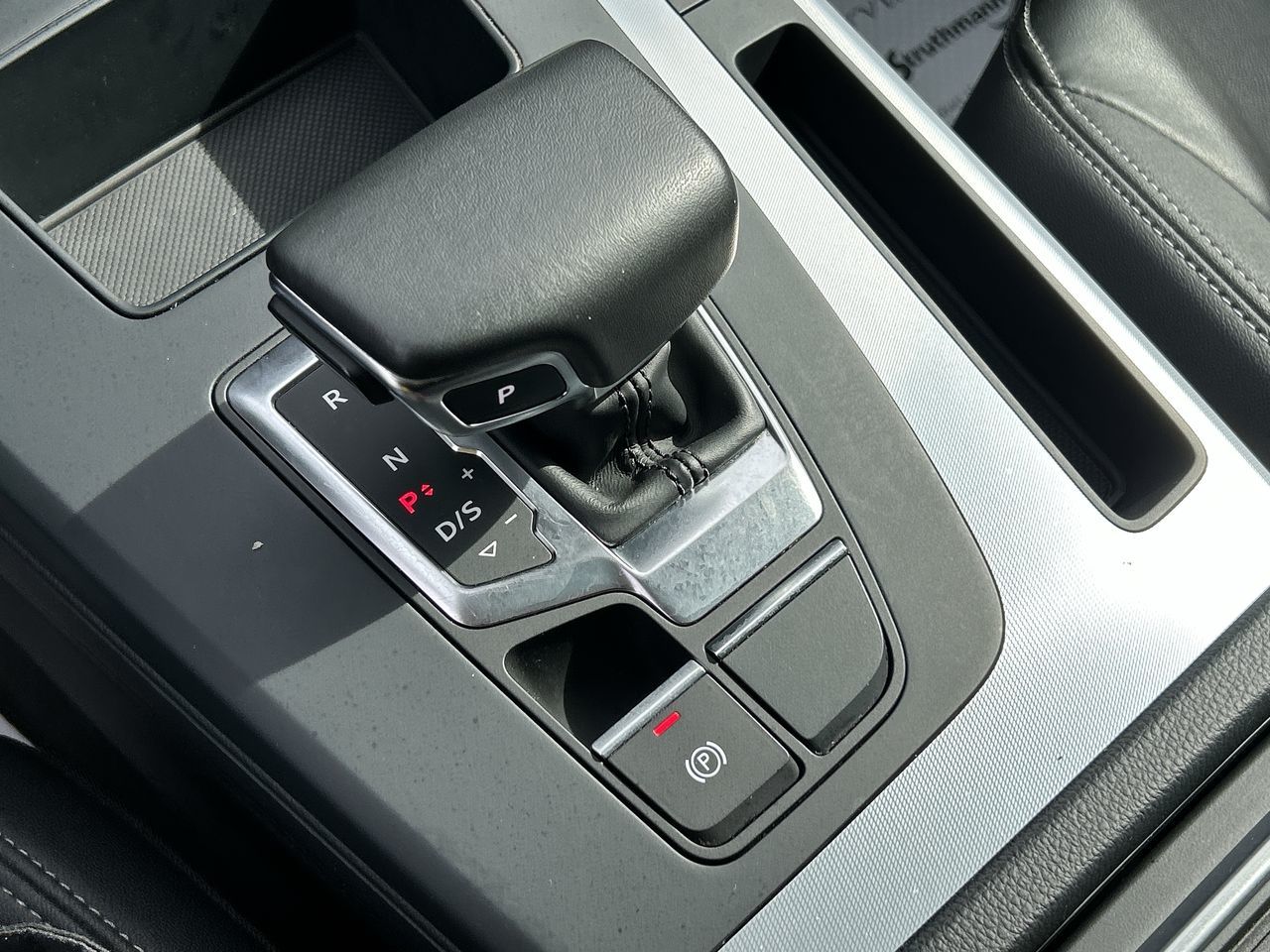 Audi Q5  2023 à Thornhill, Ontario