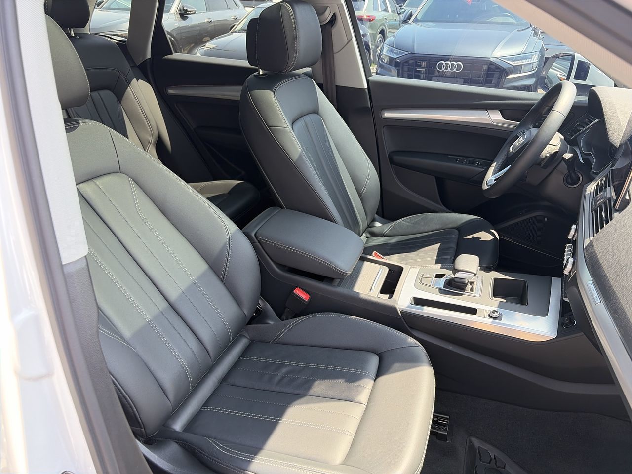 Audi Q5  2023 à Thornhill, Ontario