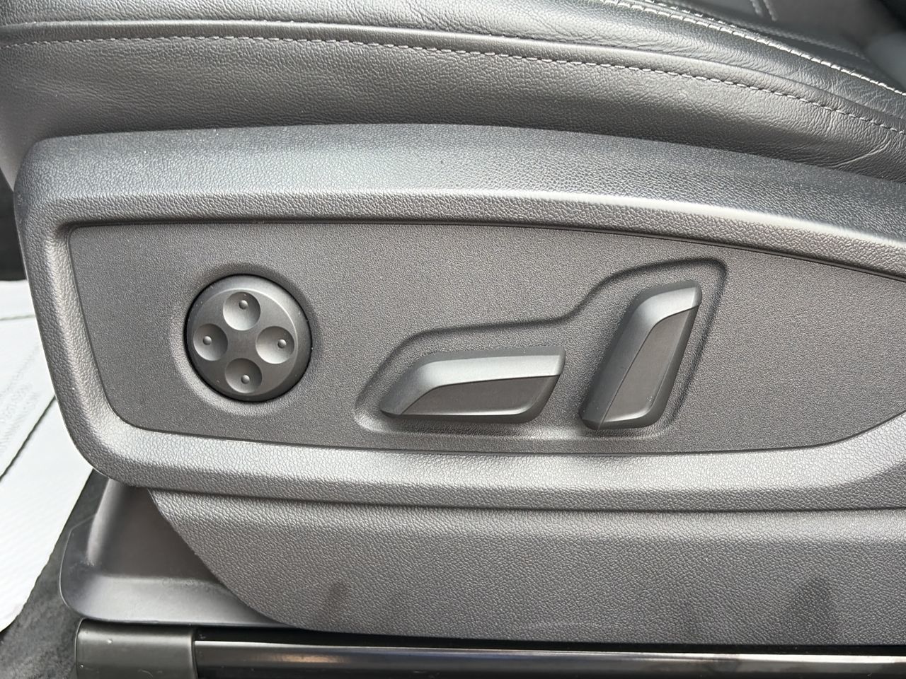 Audi Q5  2023 à Thornhill, Ontario