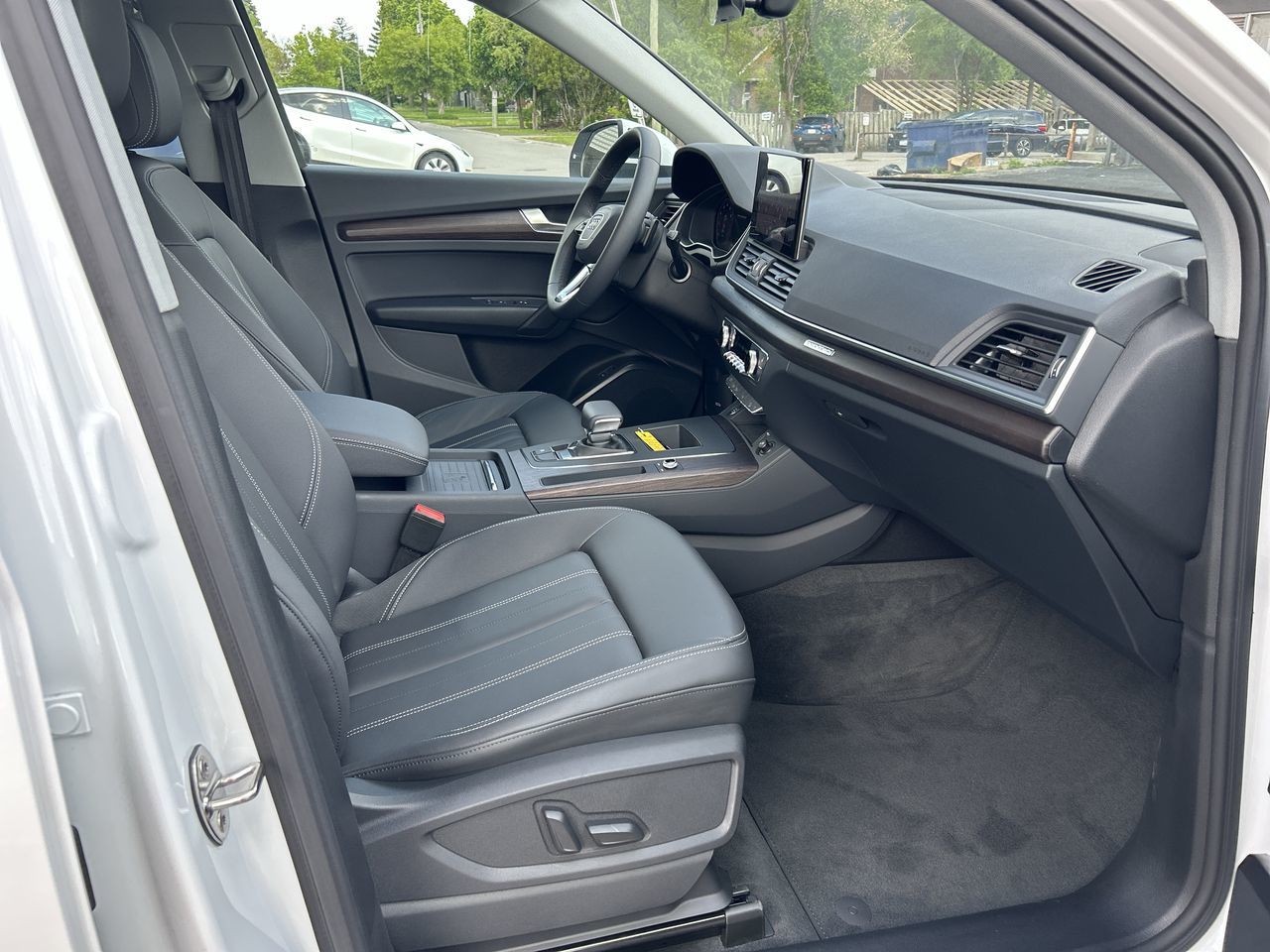 2024 Audi Q5 in Thornhill, Ontario