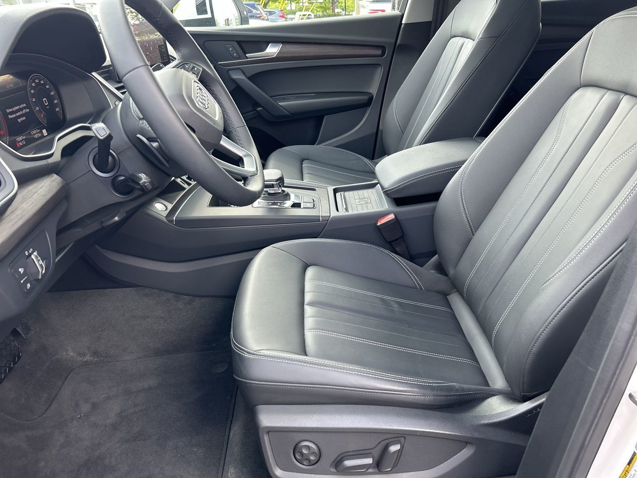 2024 Audi Q5 in Thornhill, Ontario