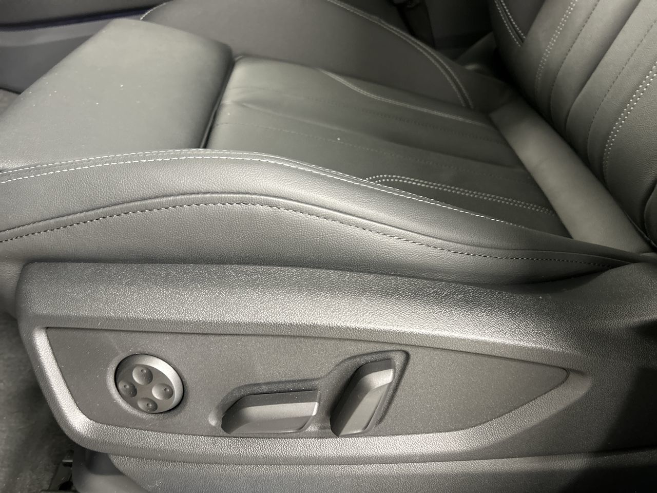 Audi Q5  2024 à Thornhill, Ontario