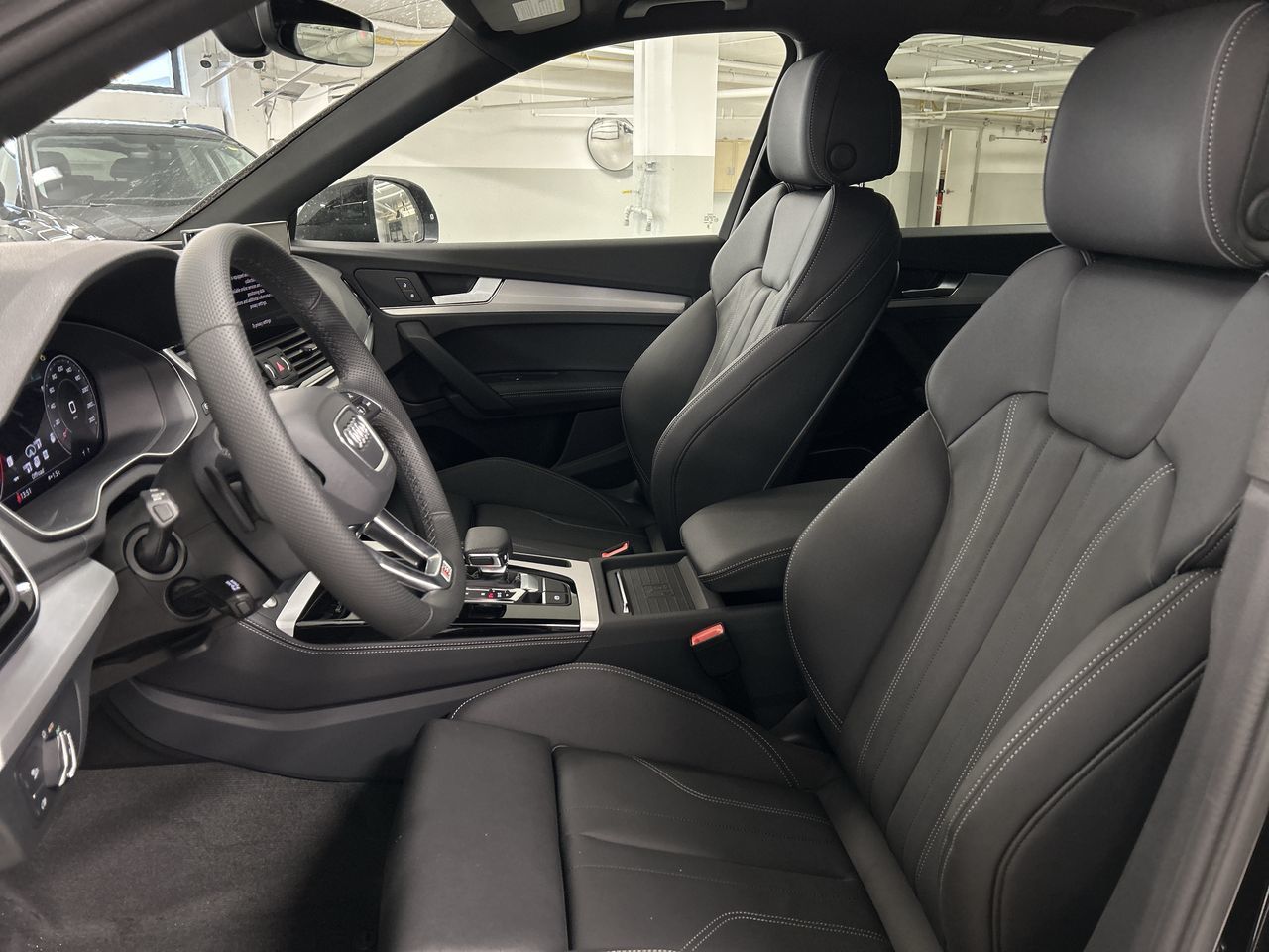 Audi Q5  2024 à Thornhill, Ontario