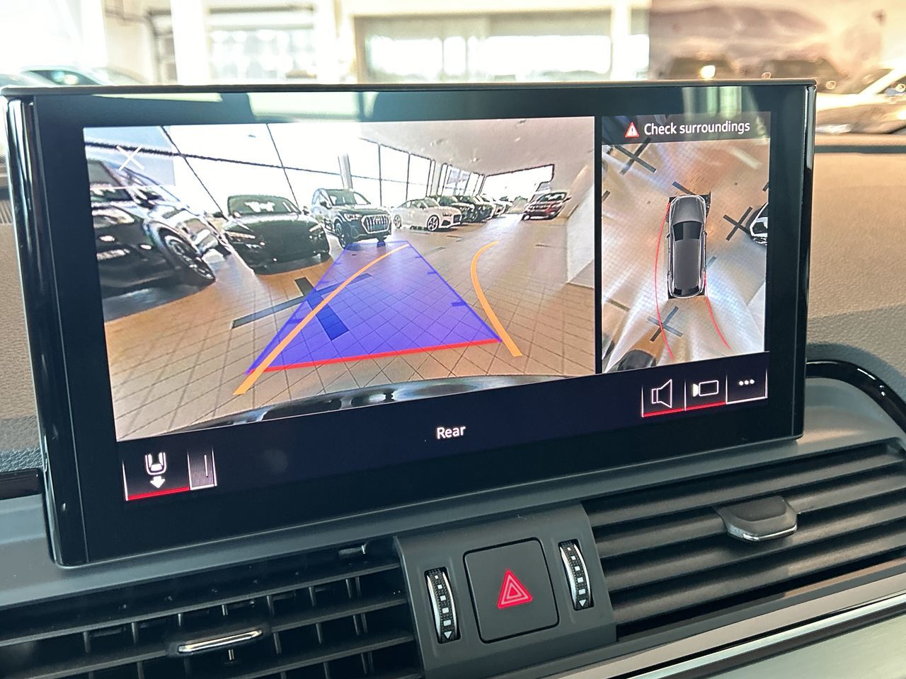 Audi Q5  2024 à Thornhill, Ontario