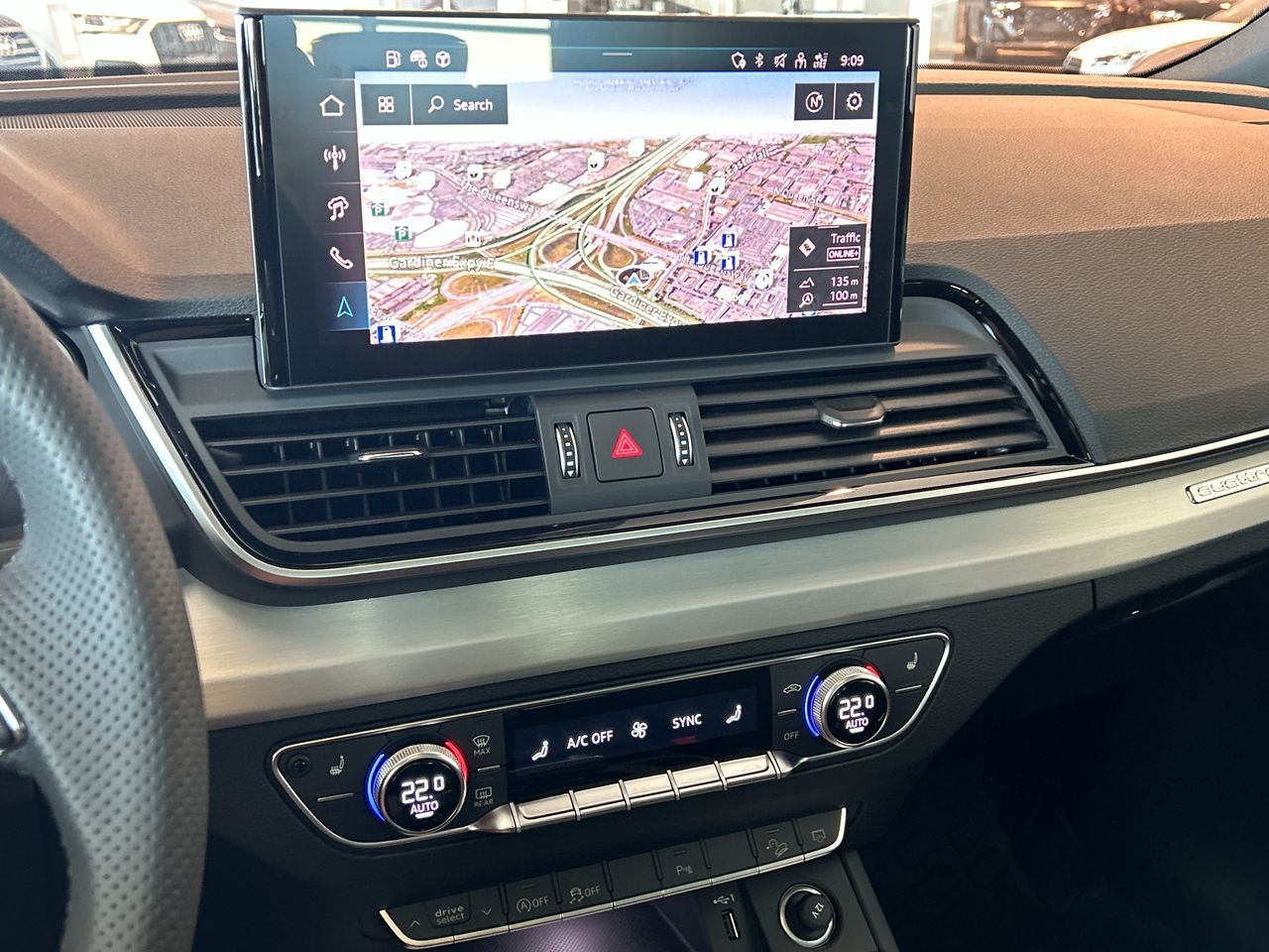 Audi Q5  2024 à Thornhill, Ontario