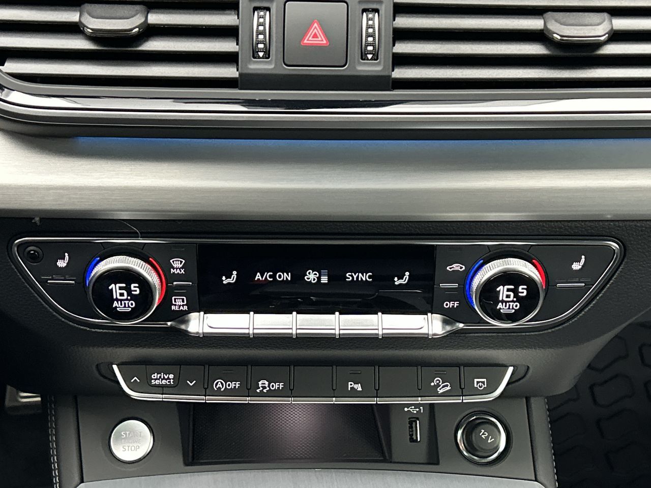 2024 Audi Q5 in Thornhill, Ontario