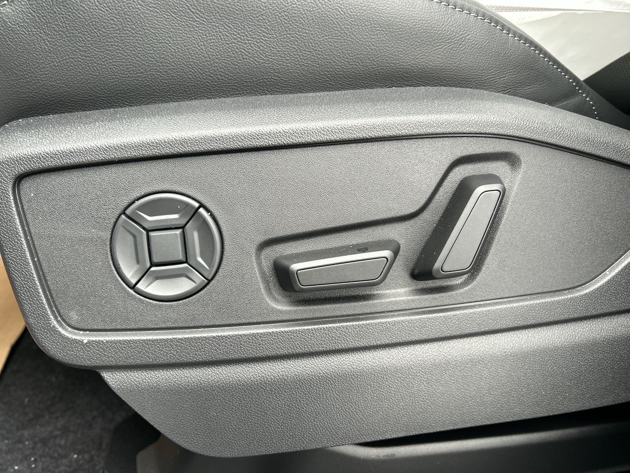 2025 Audi Q5 in Thornhill, Ontario