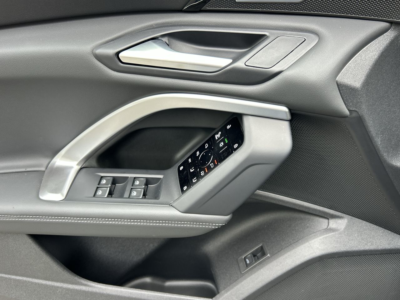 2025 Audi Q5 in Thornhill, Ontario