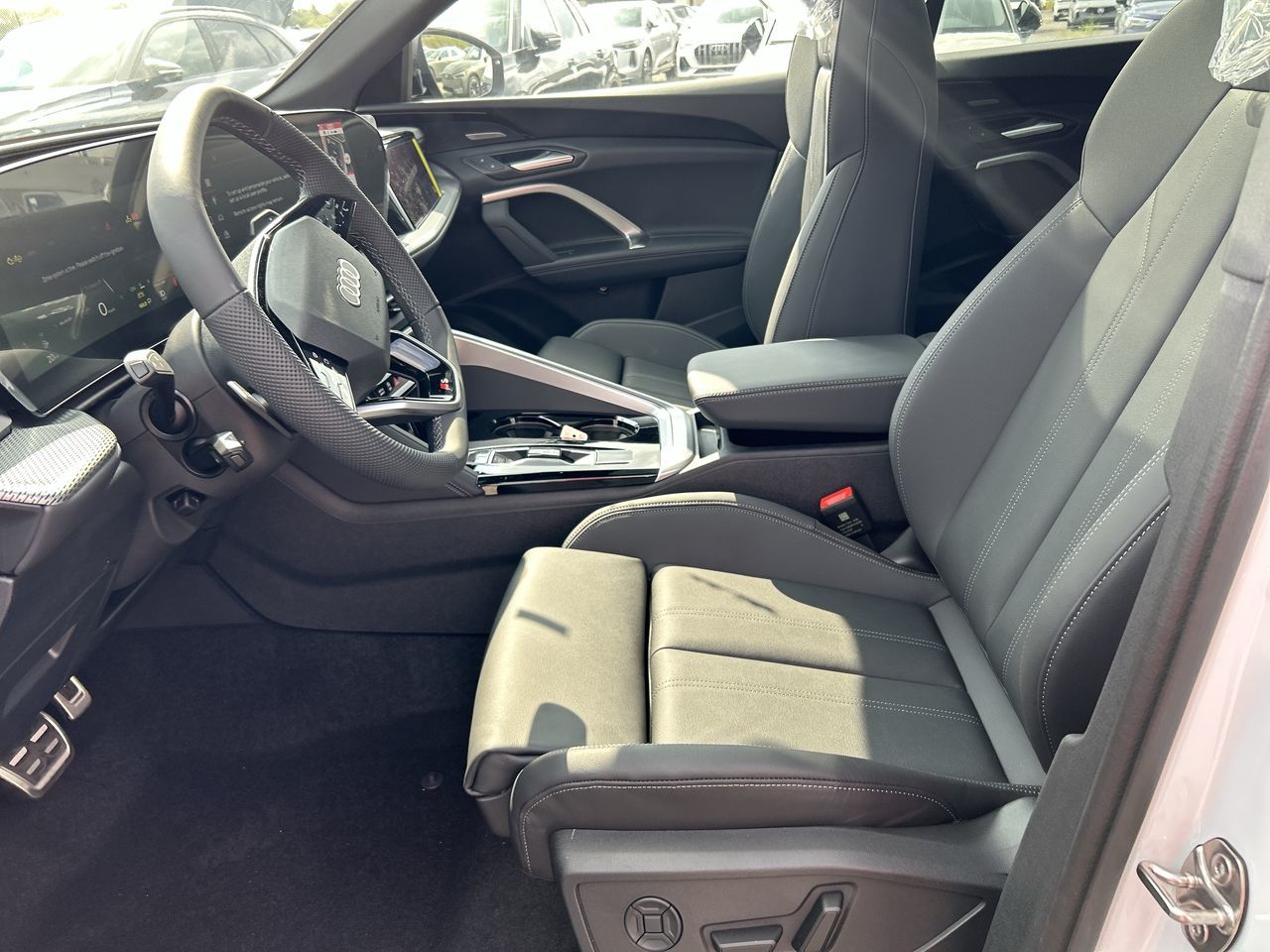 2025 Audi Q5 in Thornhill, Ontario