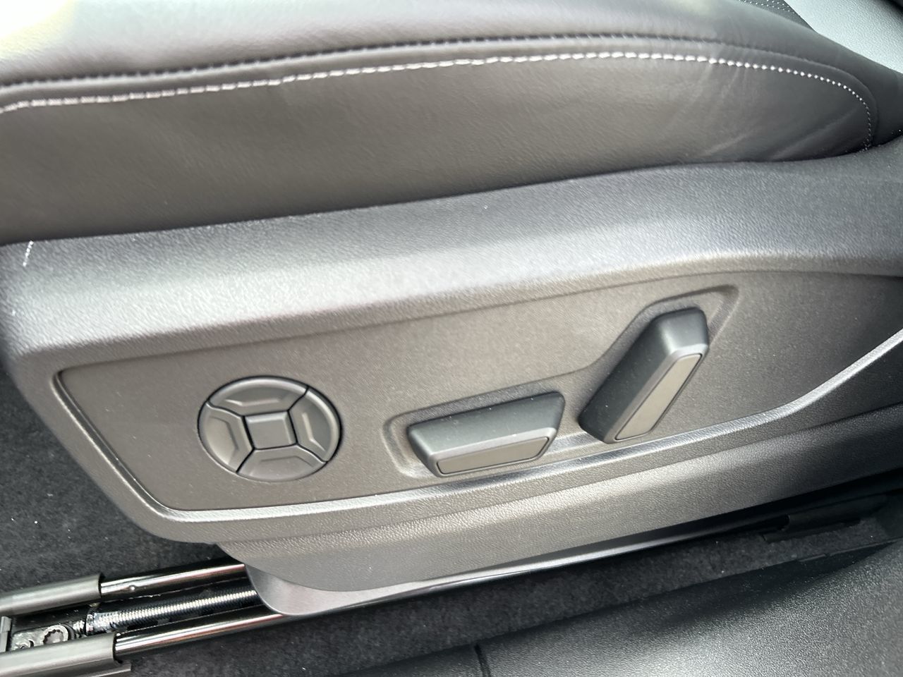 2025 Audi Q5 in Thornhill, Ontario